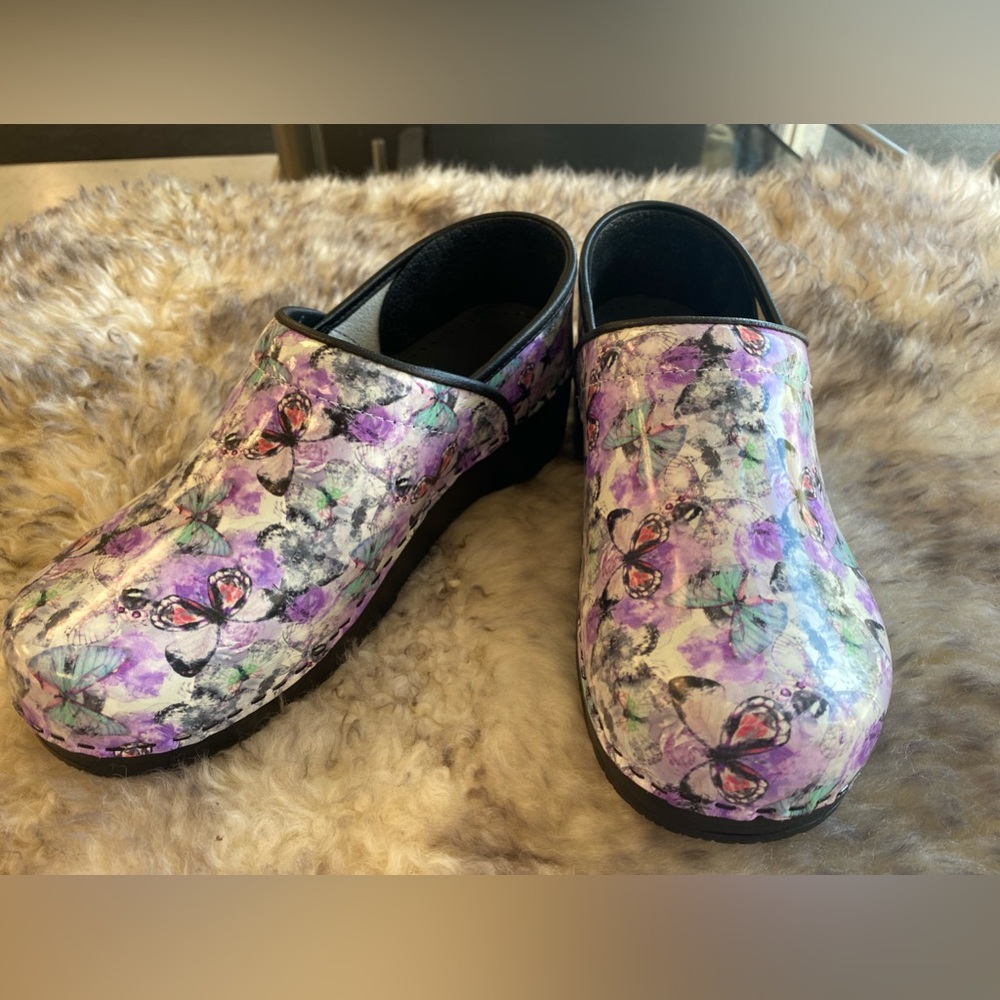 NWOB Björk Swedish Comfort Size 41 -42 US 10.5 -11